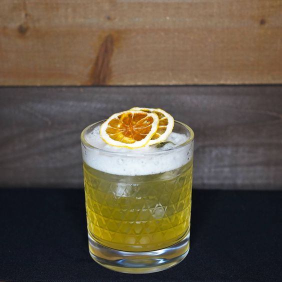 Gin Sour